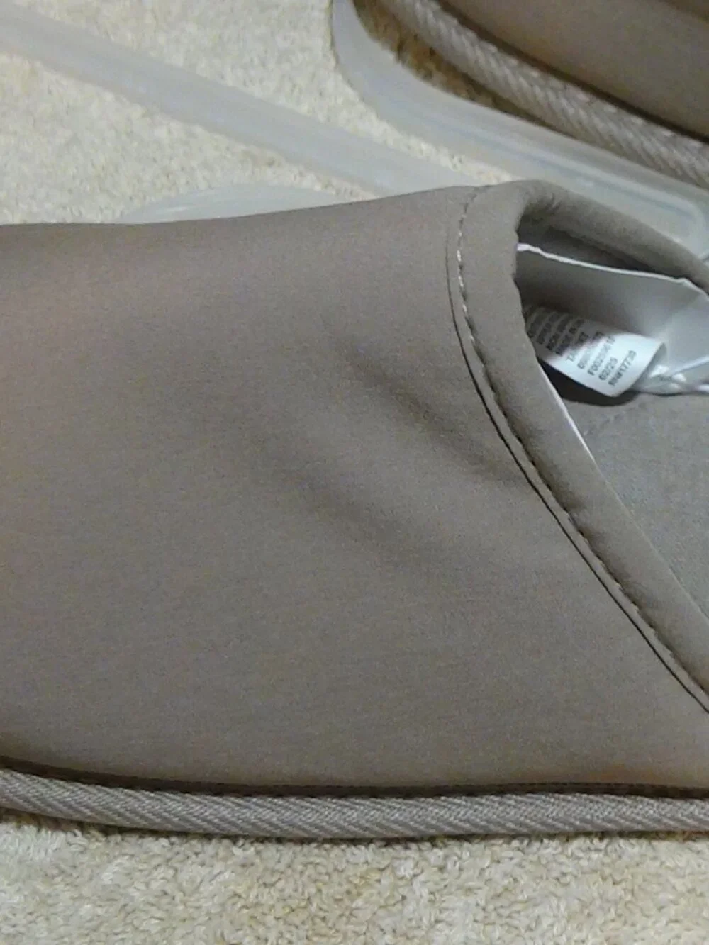 Men's Beau Scuff Slippers Goodfellow & Co Memory Foam M 9/10 Beige